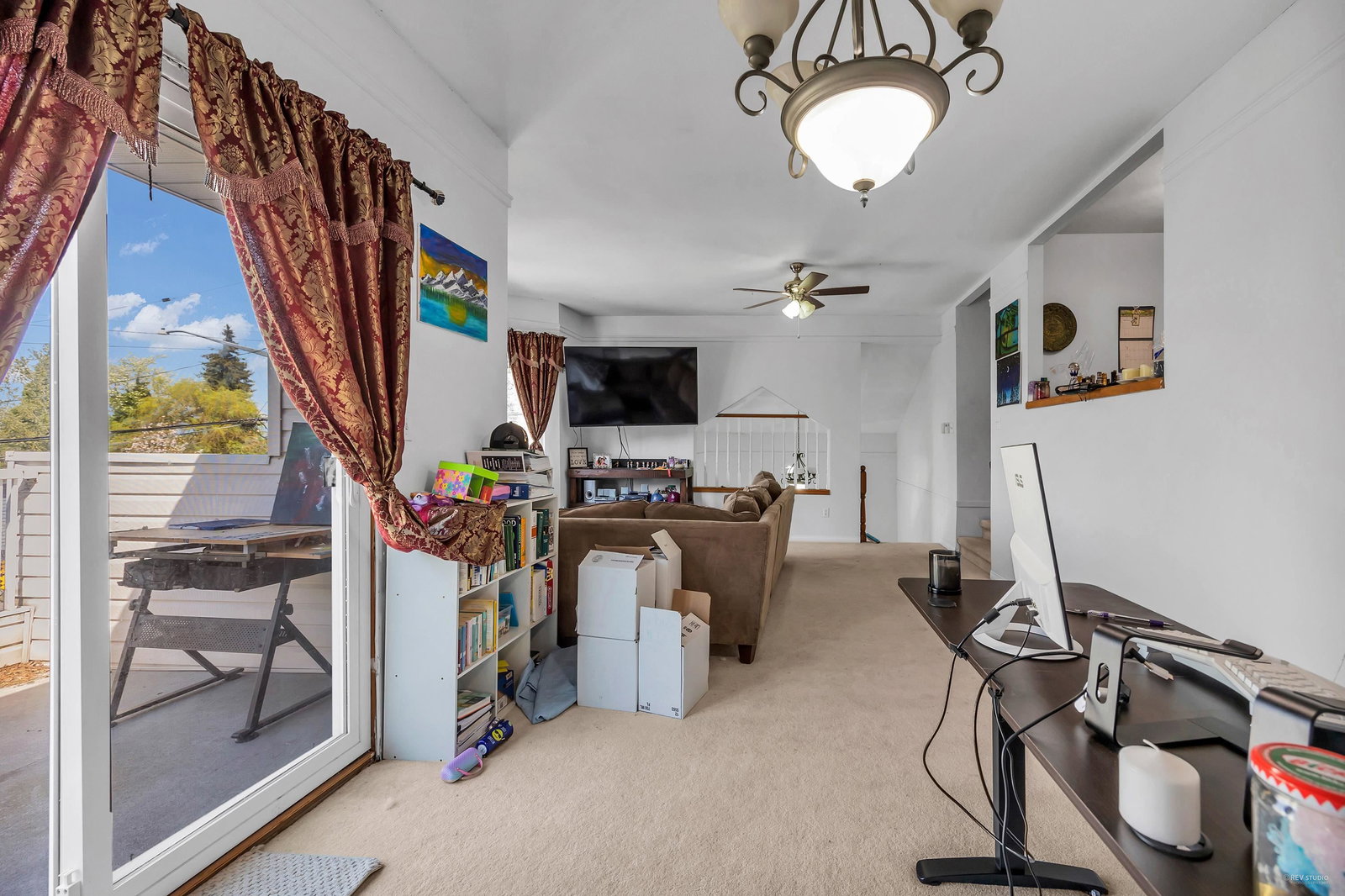 Listing Image 10