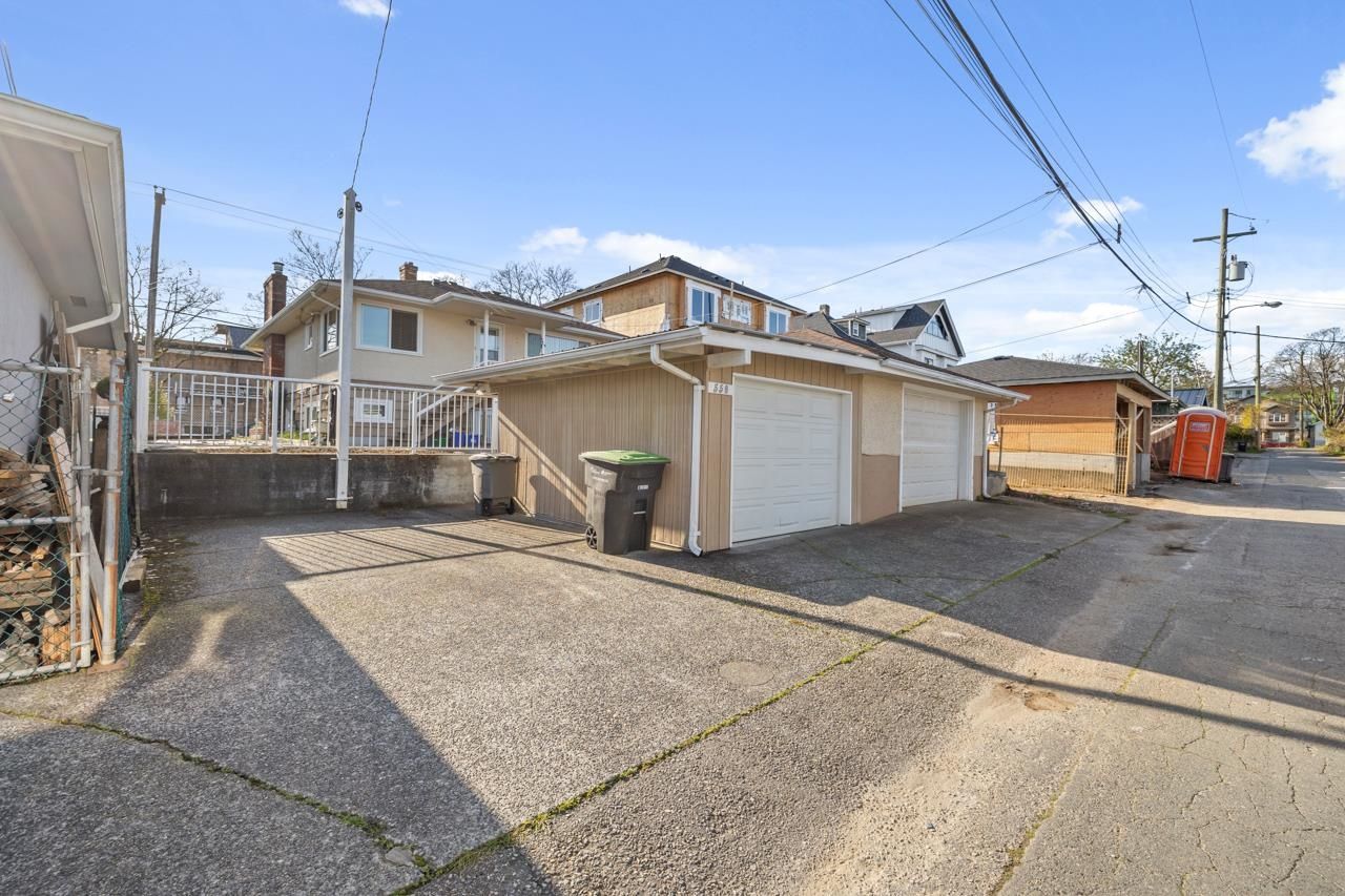 Listing Image 29