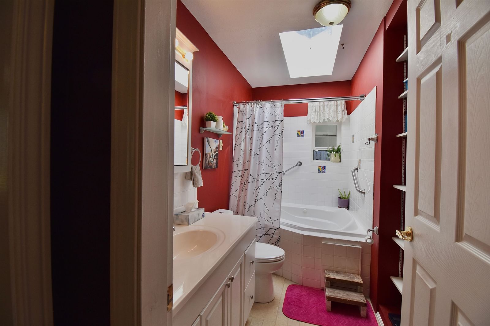 Listing Image 21