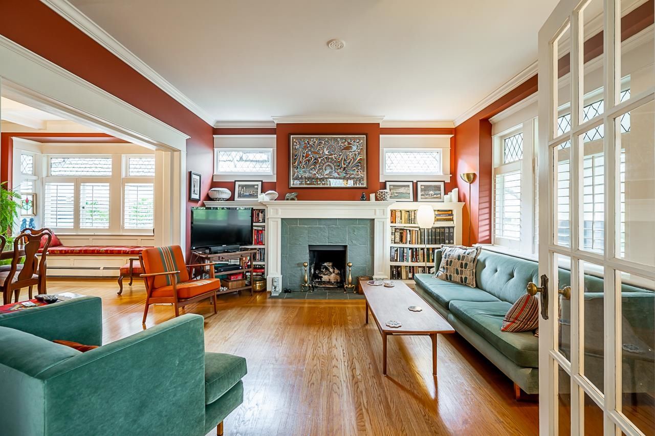 Listing Image 6