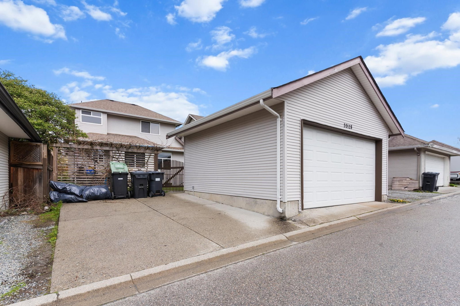 Listing Image 32