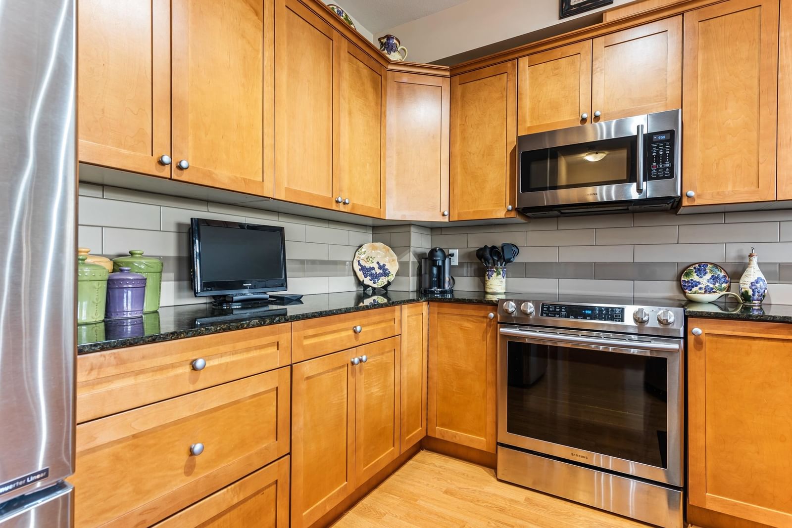 Listing Image 13