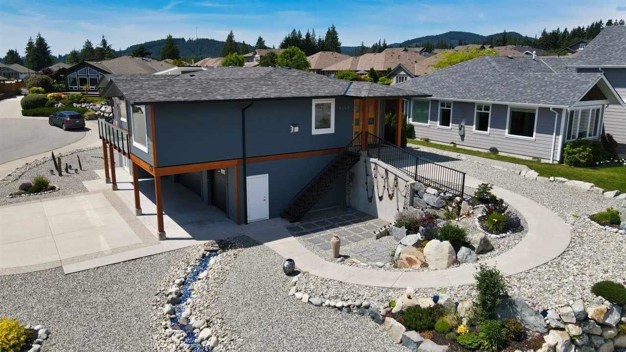 Listing Image 6