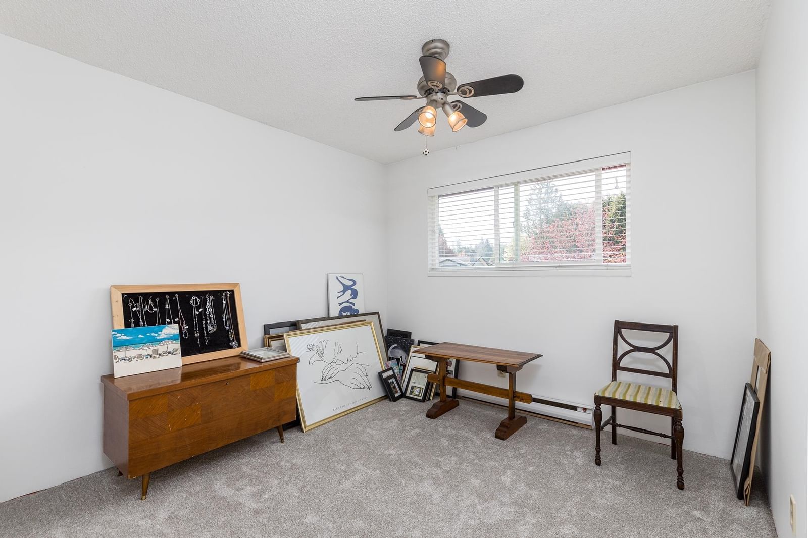 Listing Image 32