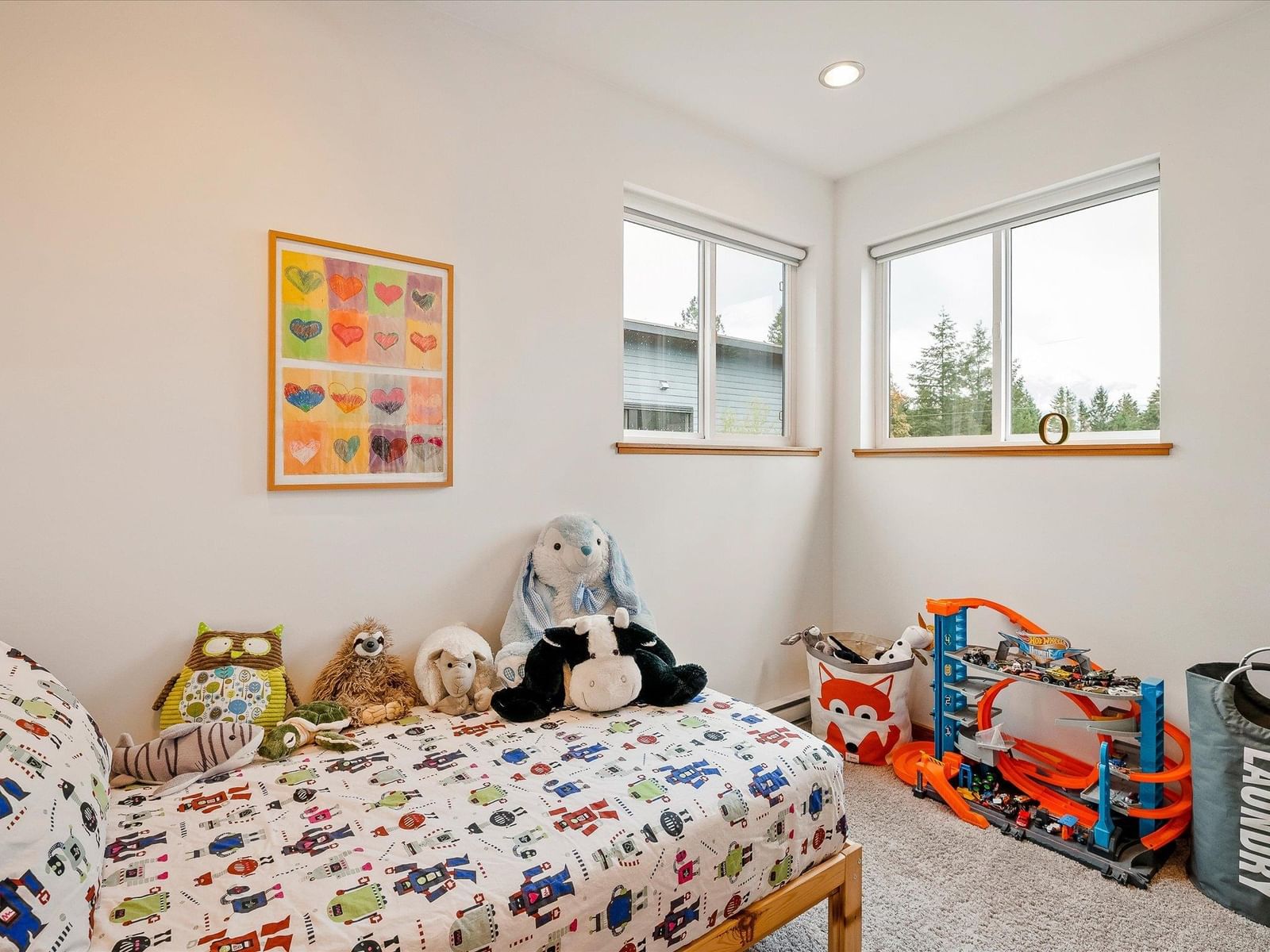 Listing Image 22