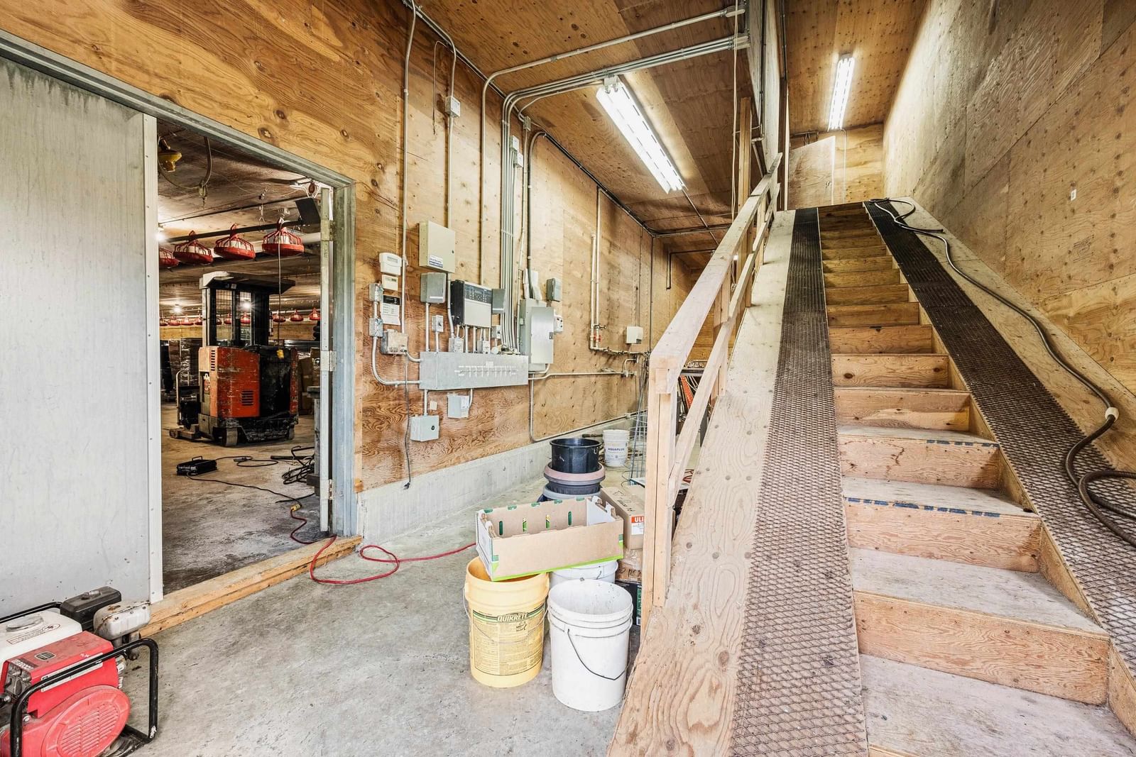 Listing Image 33