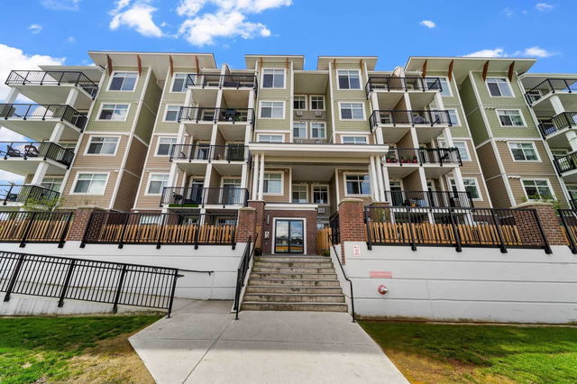 418 - 20696 Eastleigh Crescent
