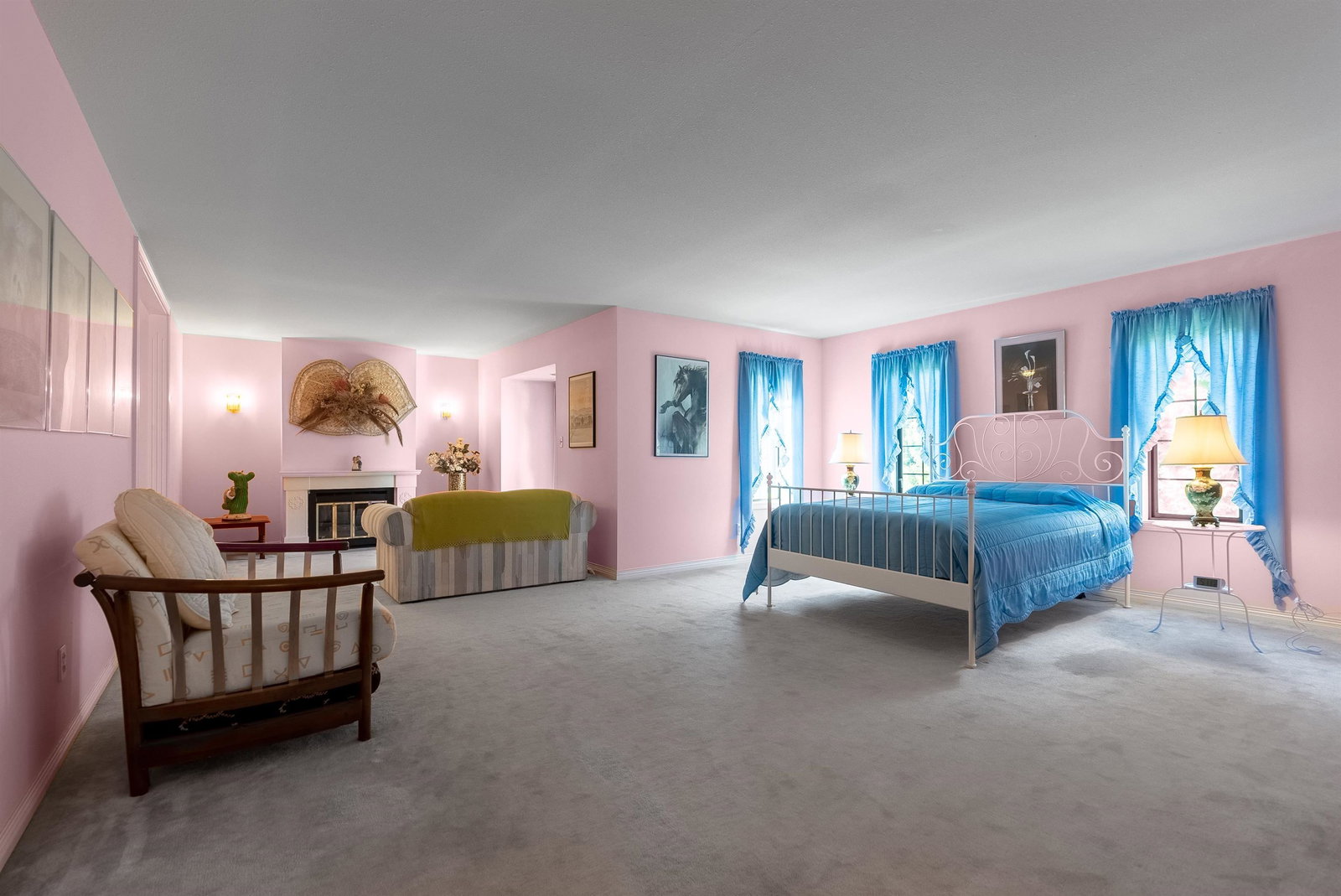 Listing Image 19