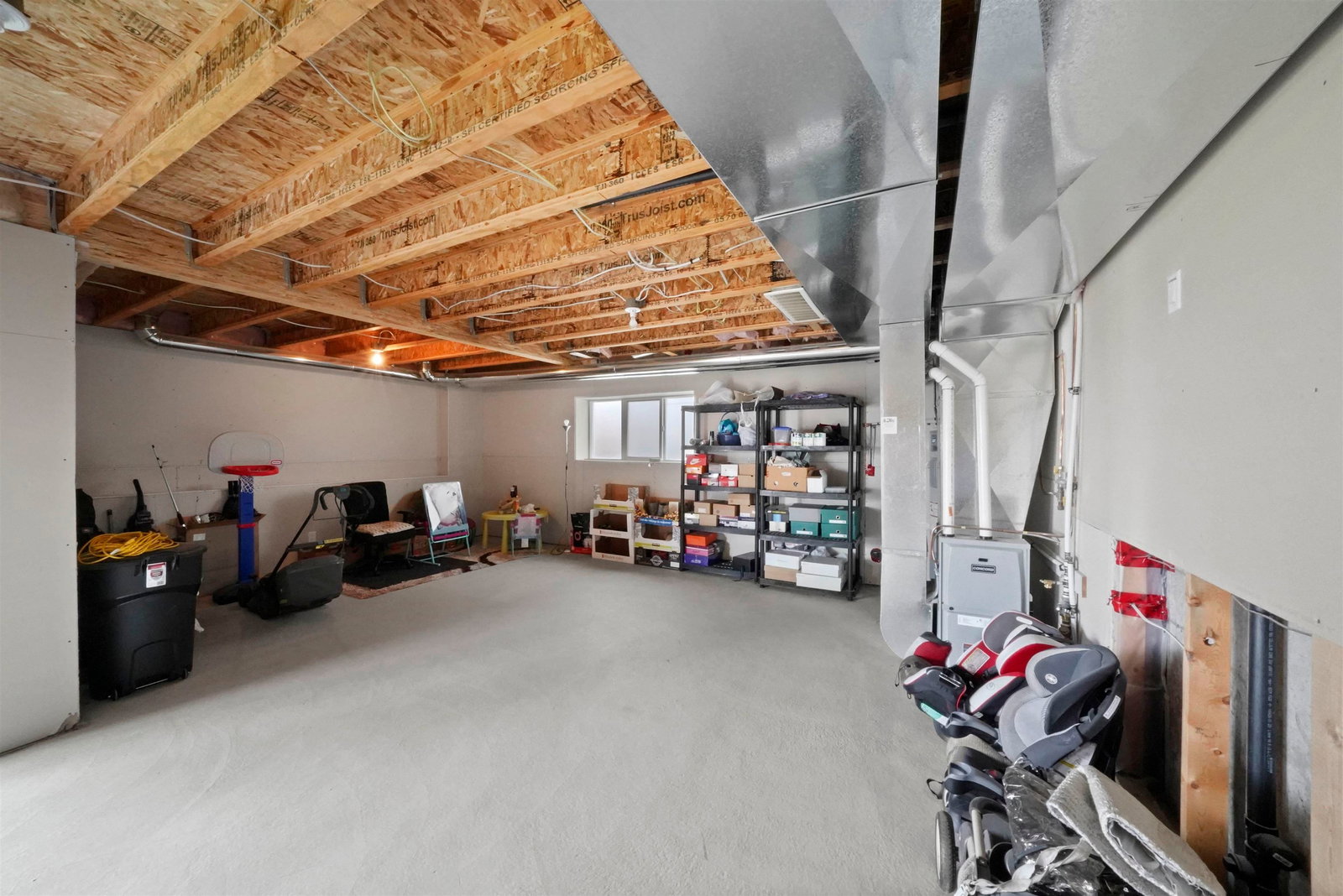 Listing Image 24