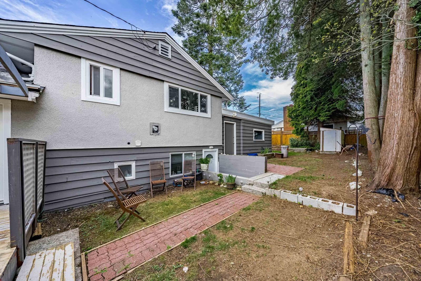 Listing Image 17