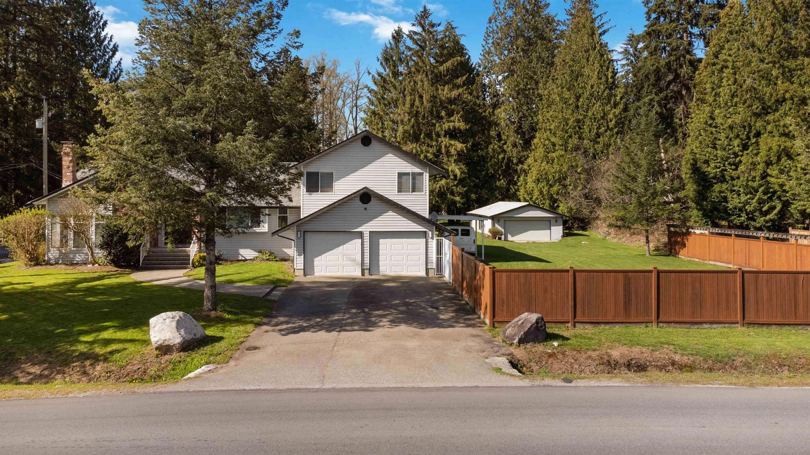 Listing photo 4