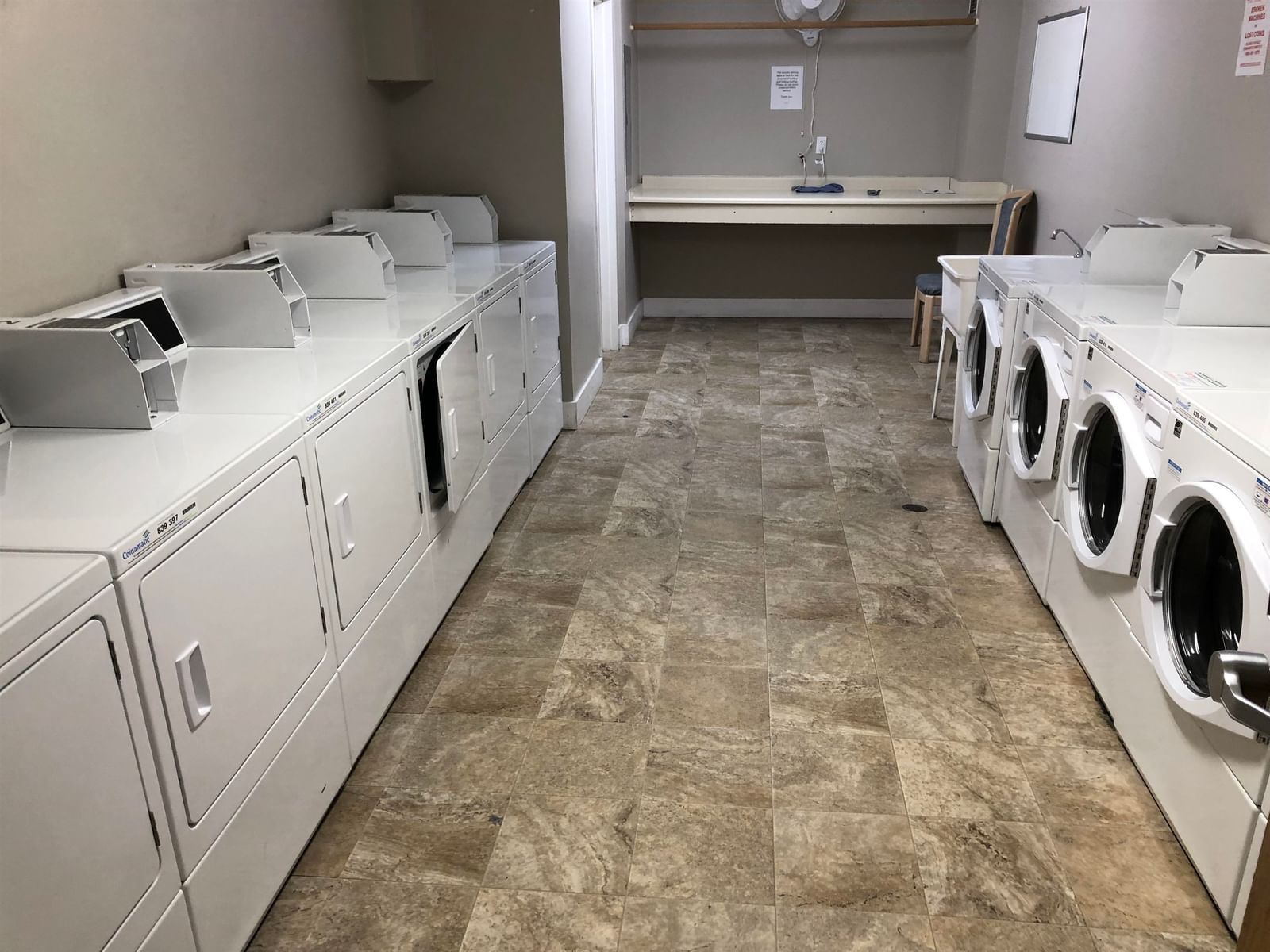 Listing Image 17