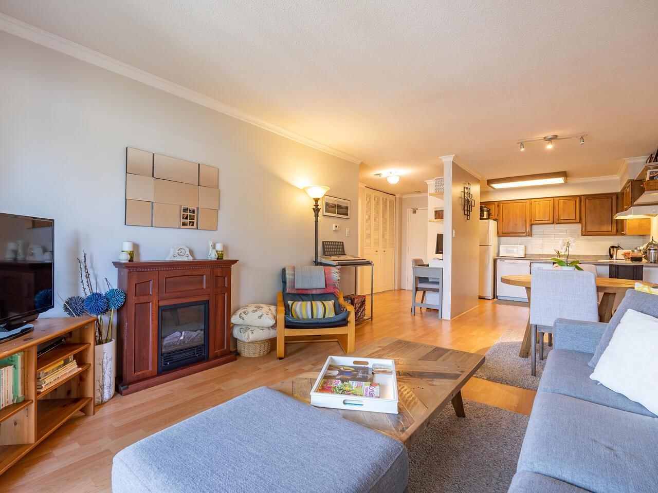 Listing Image 20
