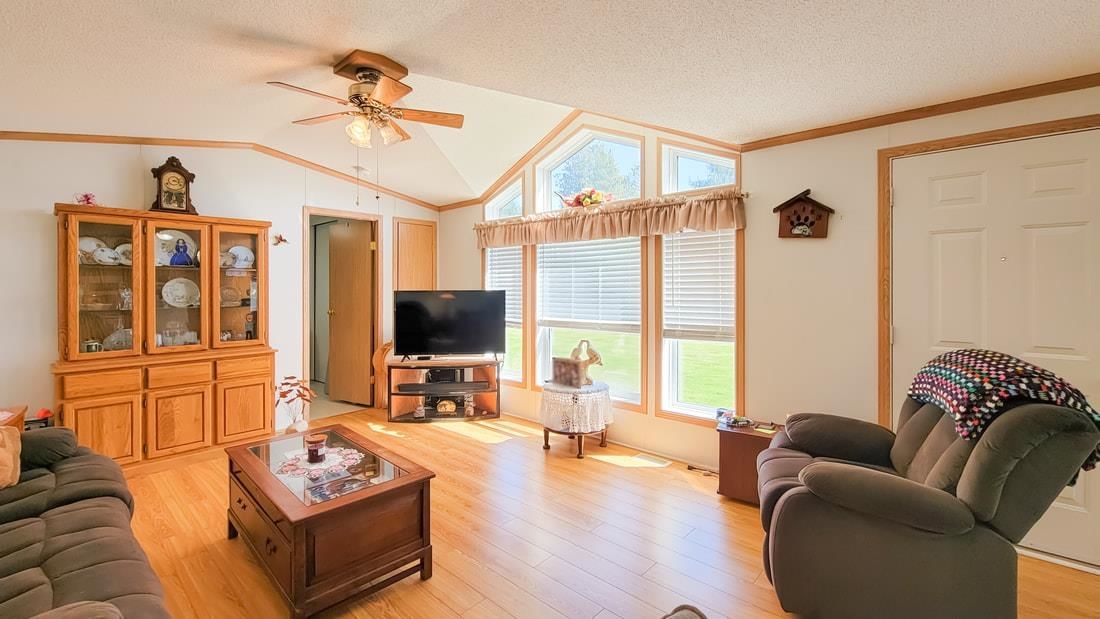 Listing Image 34