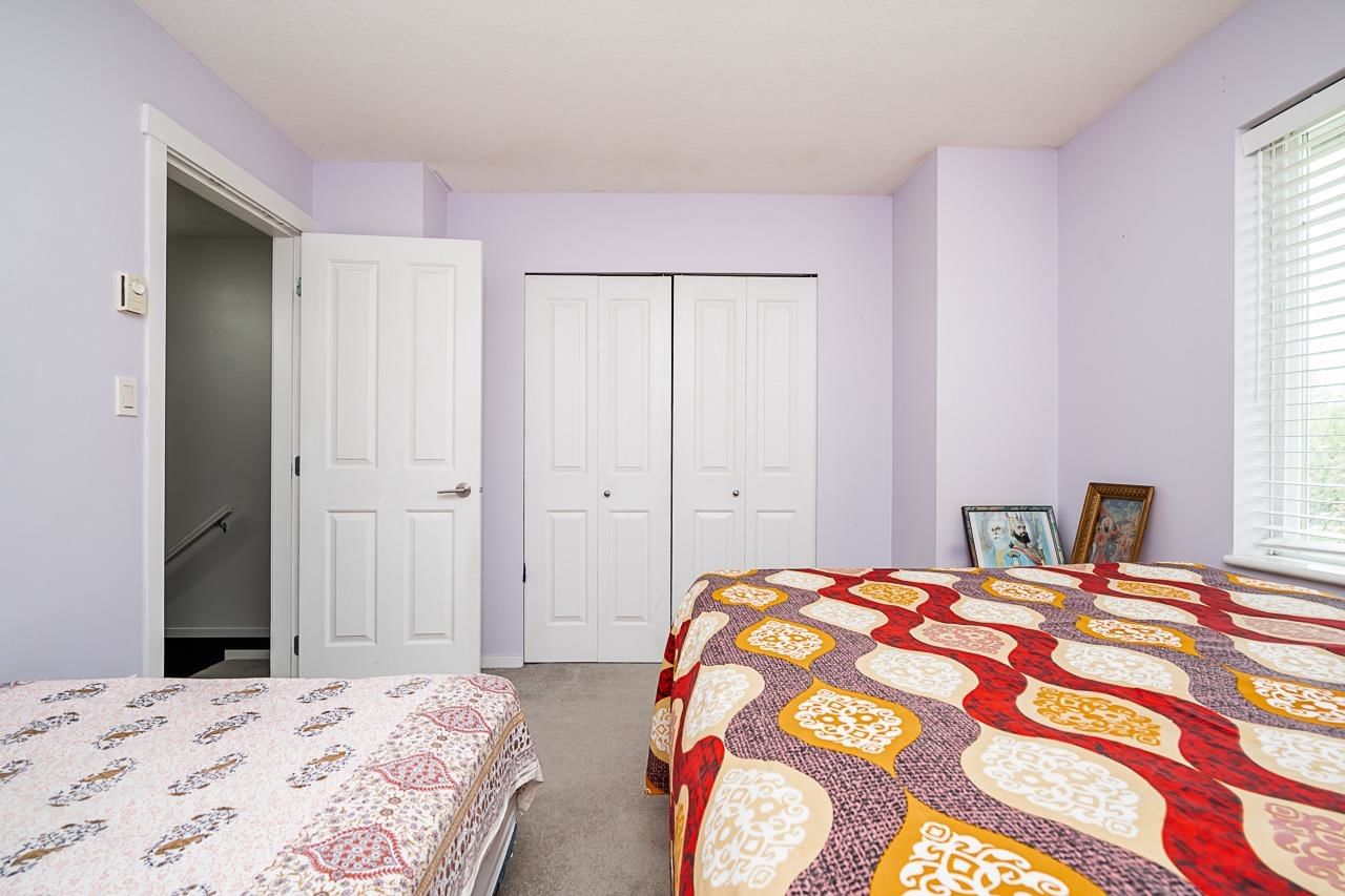 Listing Image 24