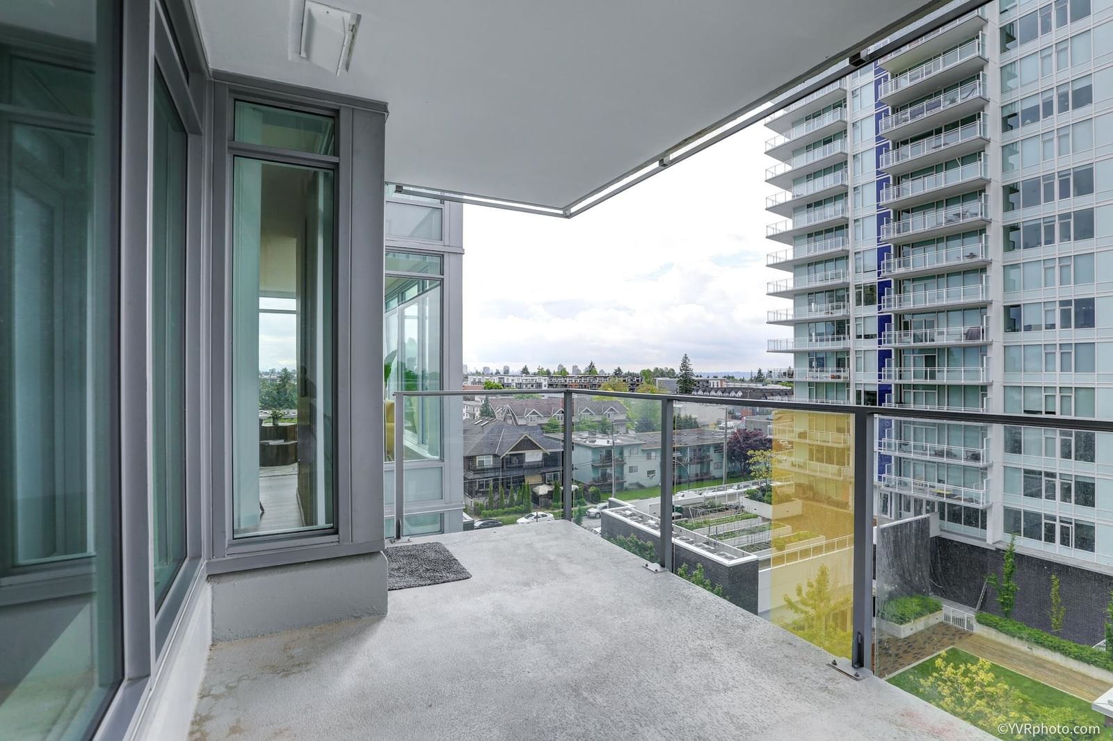 Listing Image 17