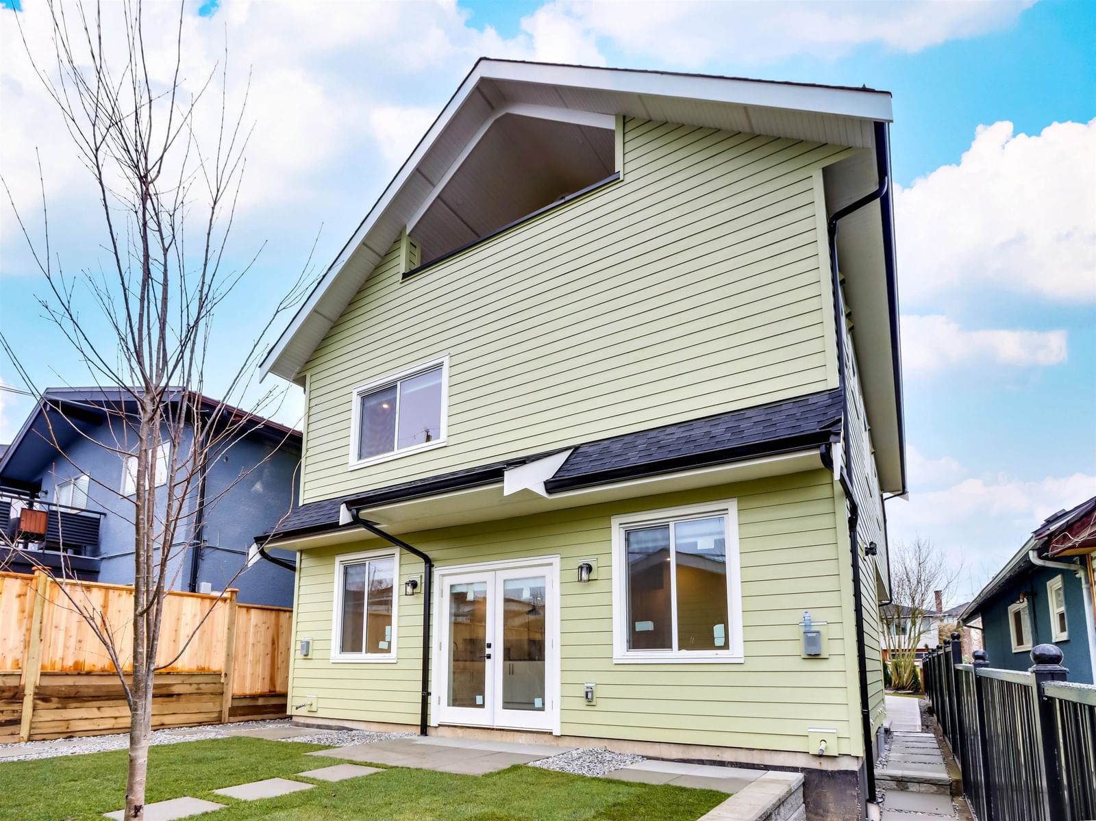Listing Image 1
