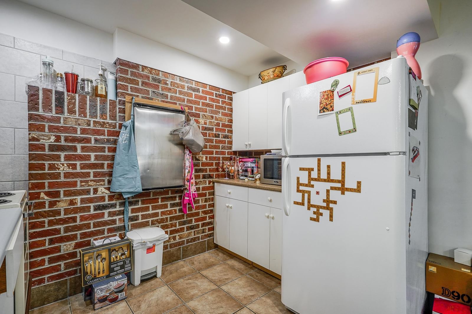 Listing Image 21