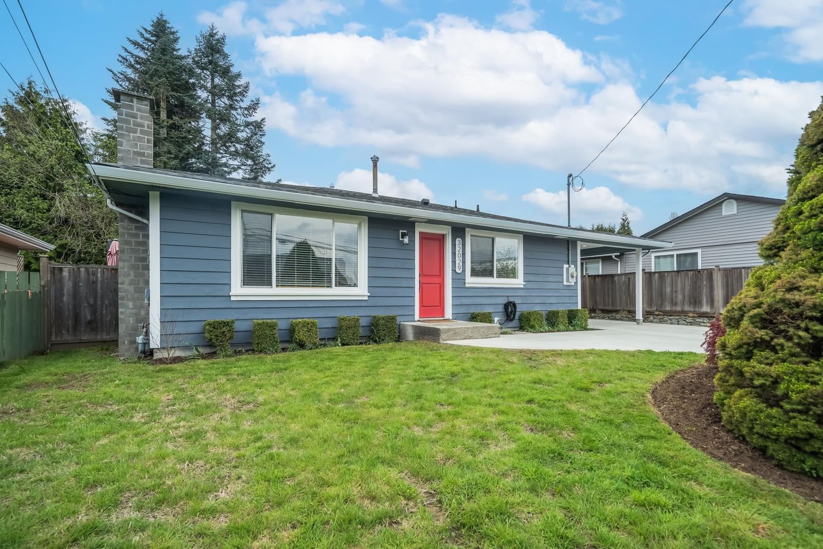 Listing Image 1