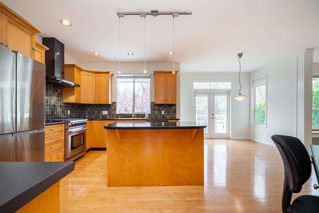 Listing Image 15