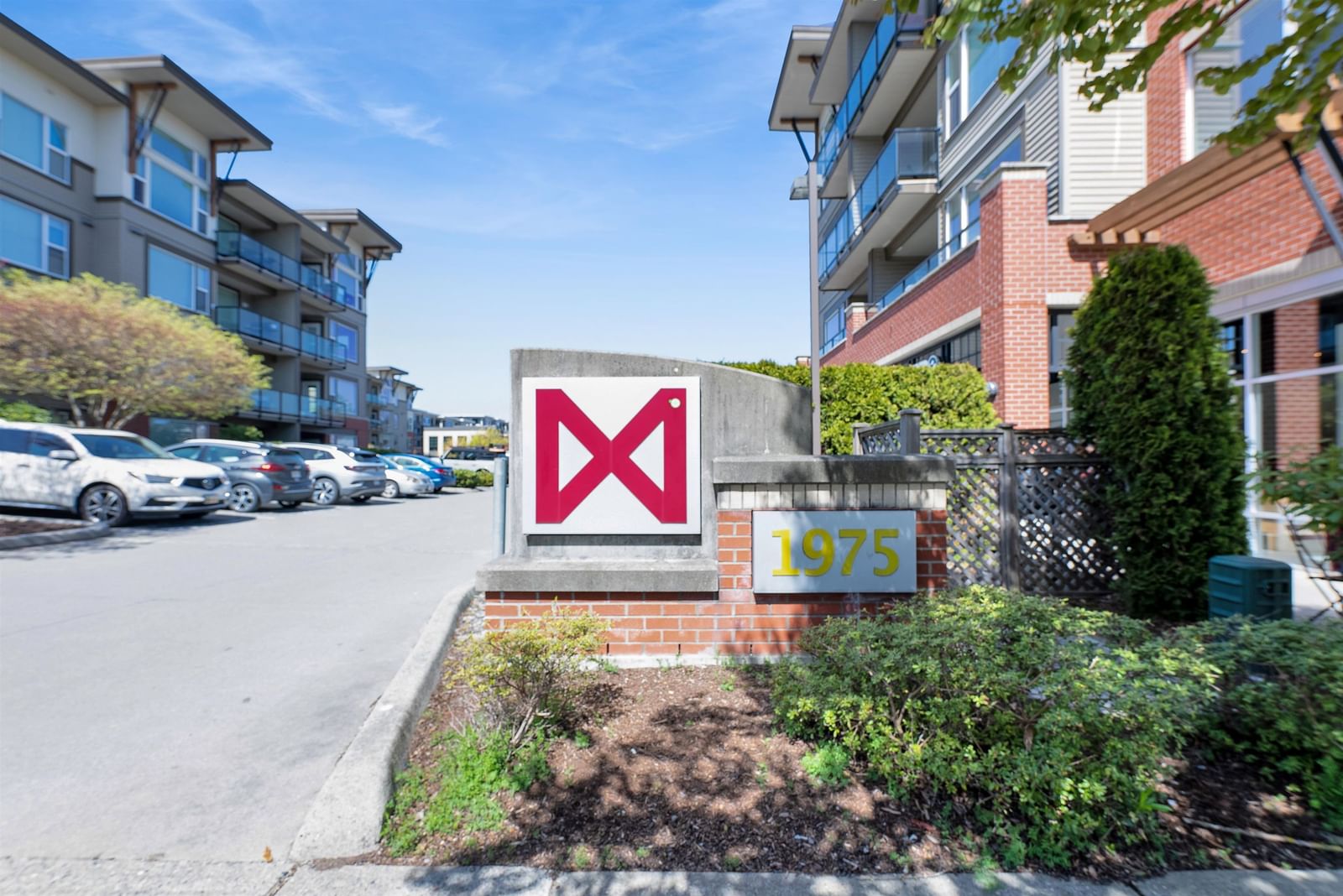 Listing Image 18