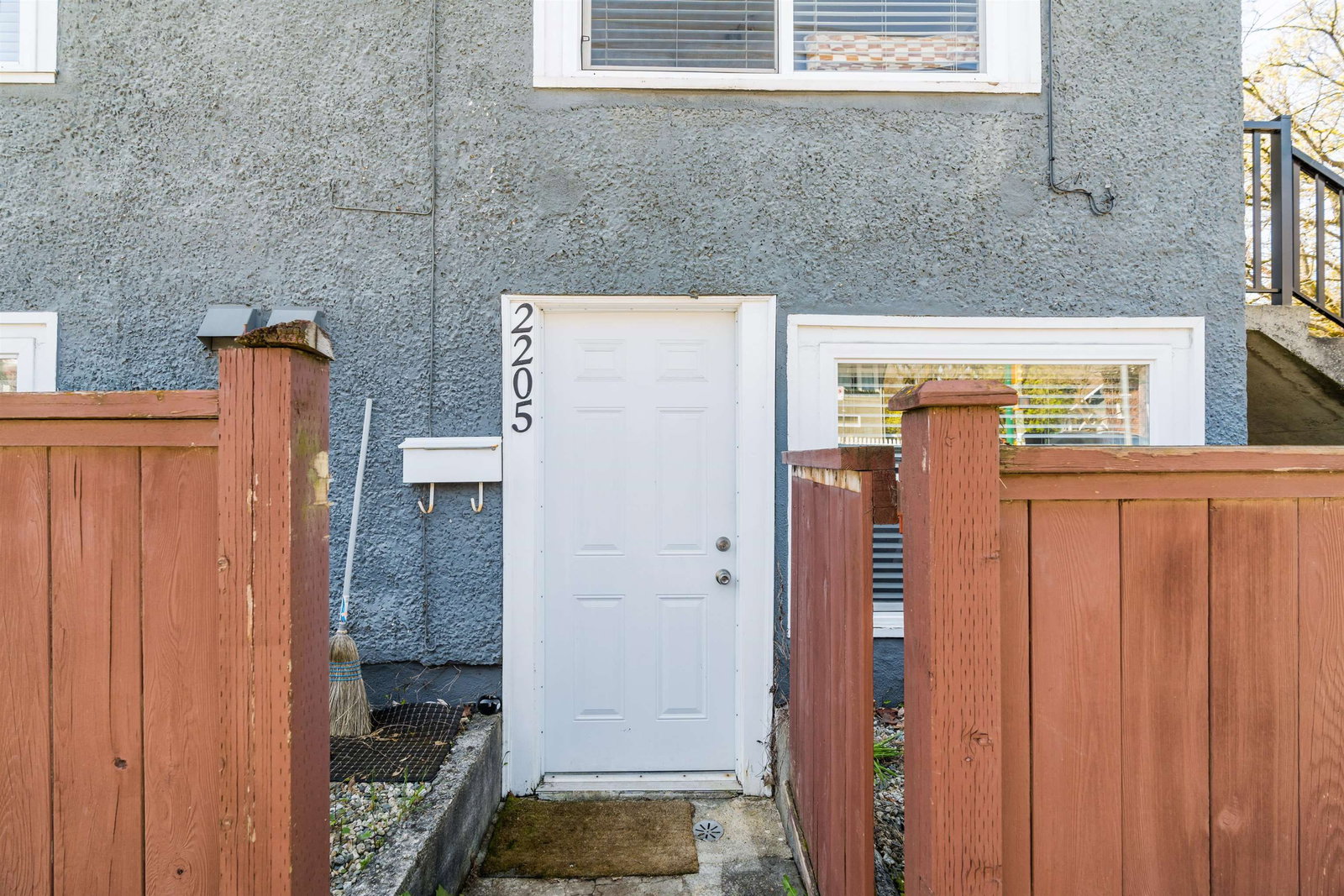 Listing Image 17