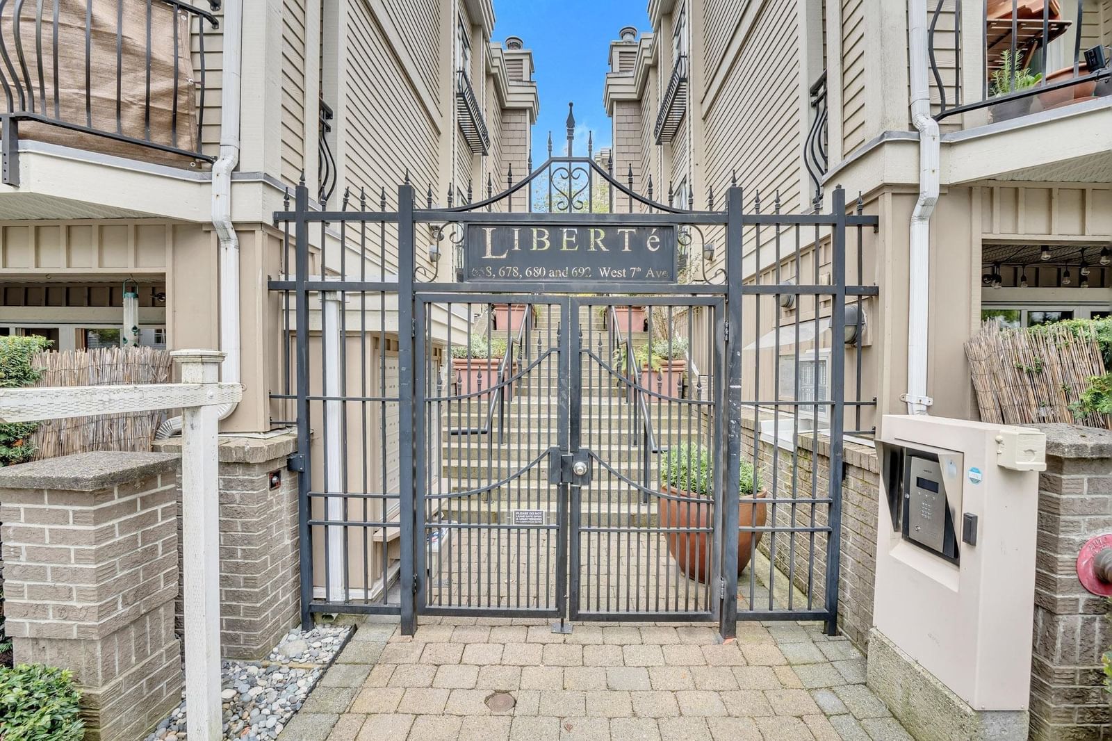 Listing Image 26