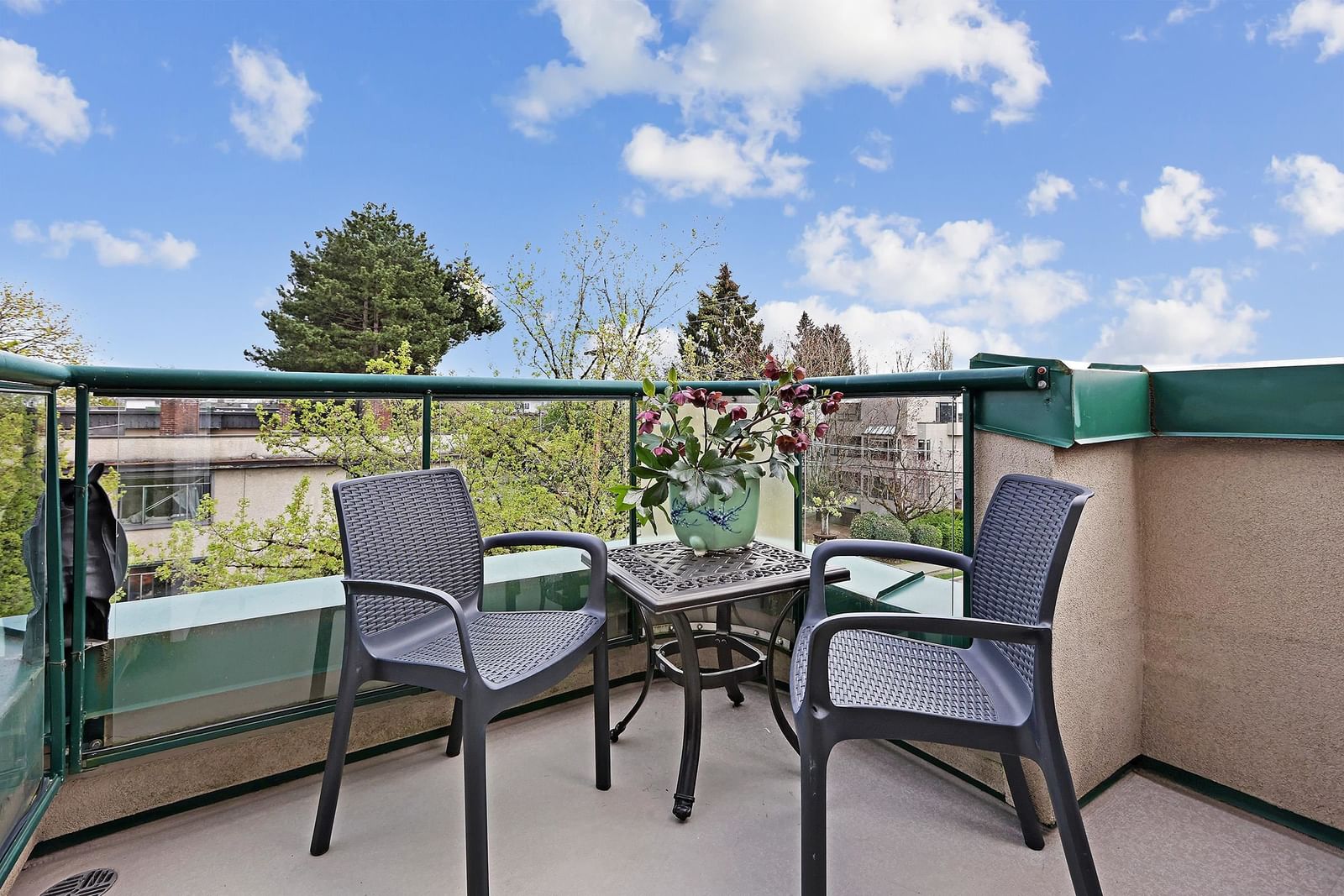 Listing Image 15