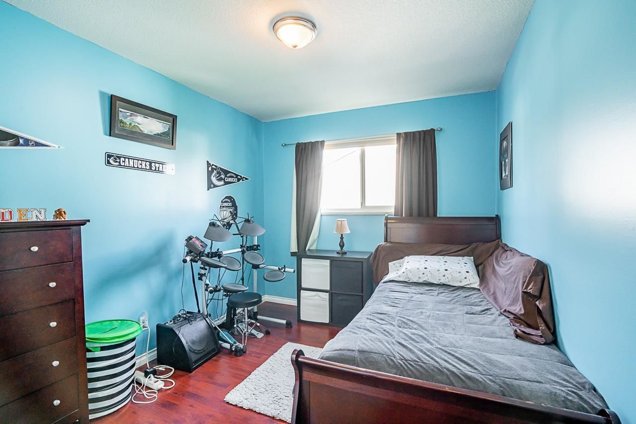 Listing Image 18