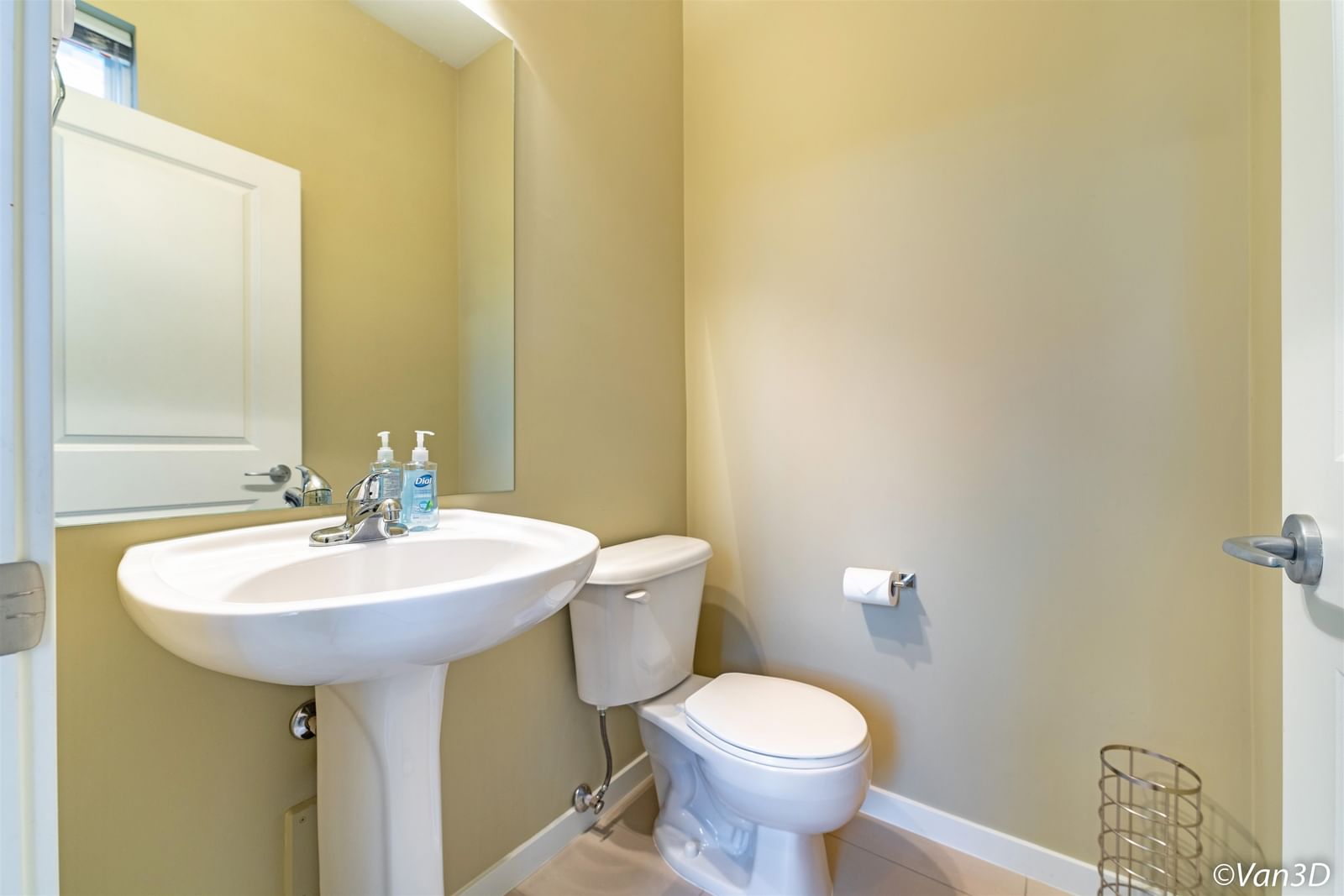 Listing Image 11