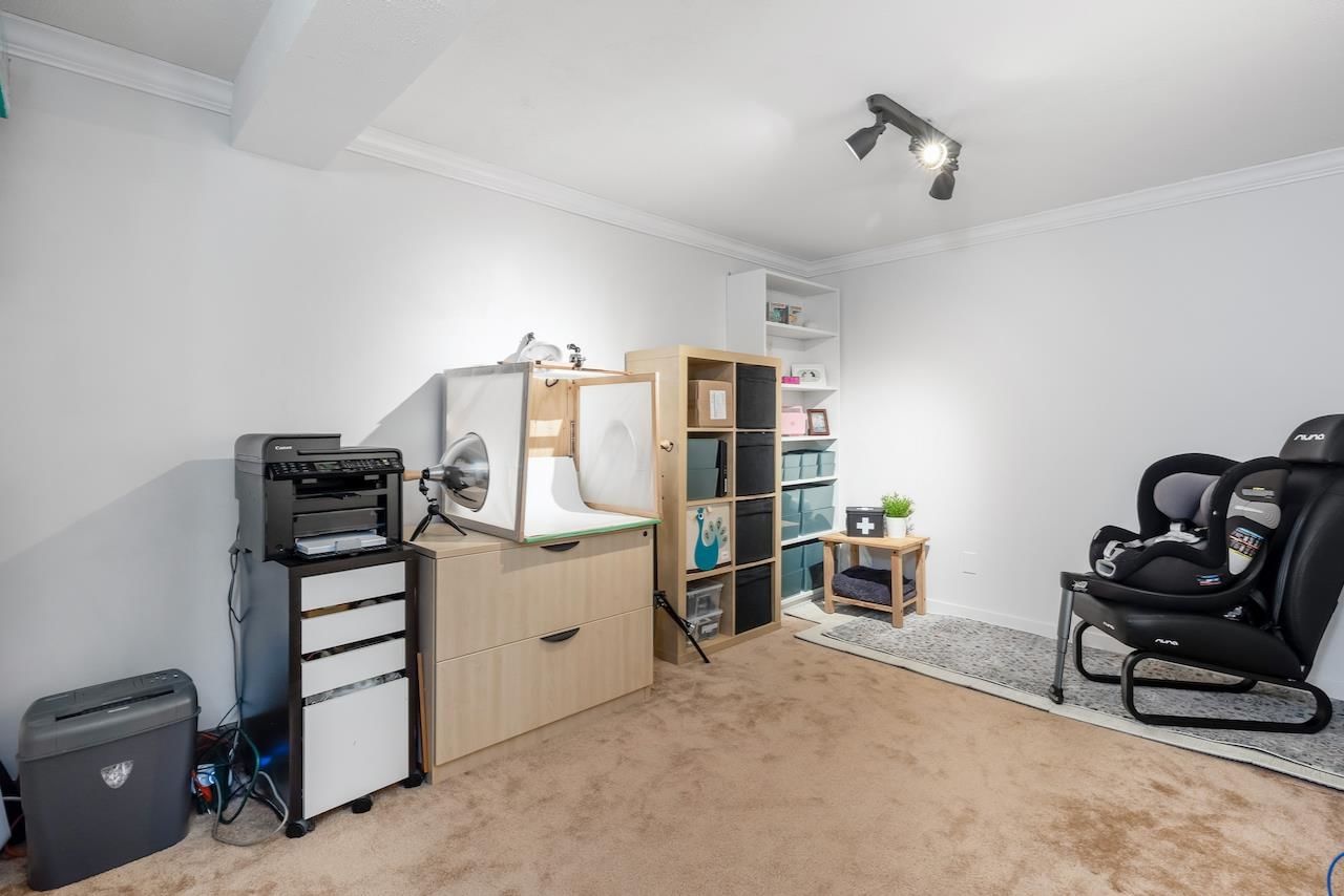 Listing Image 20