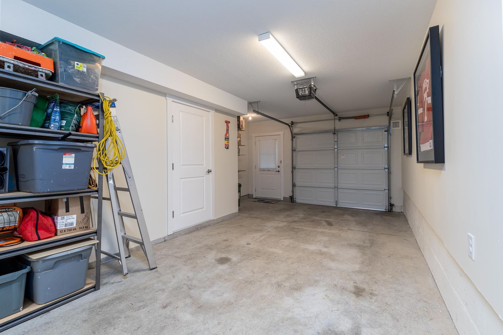 Listing Image 29