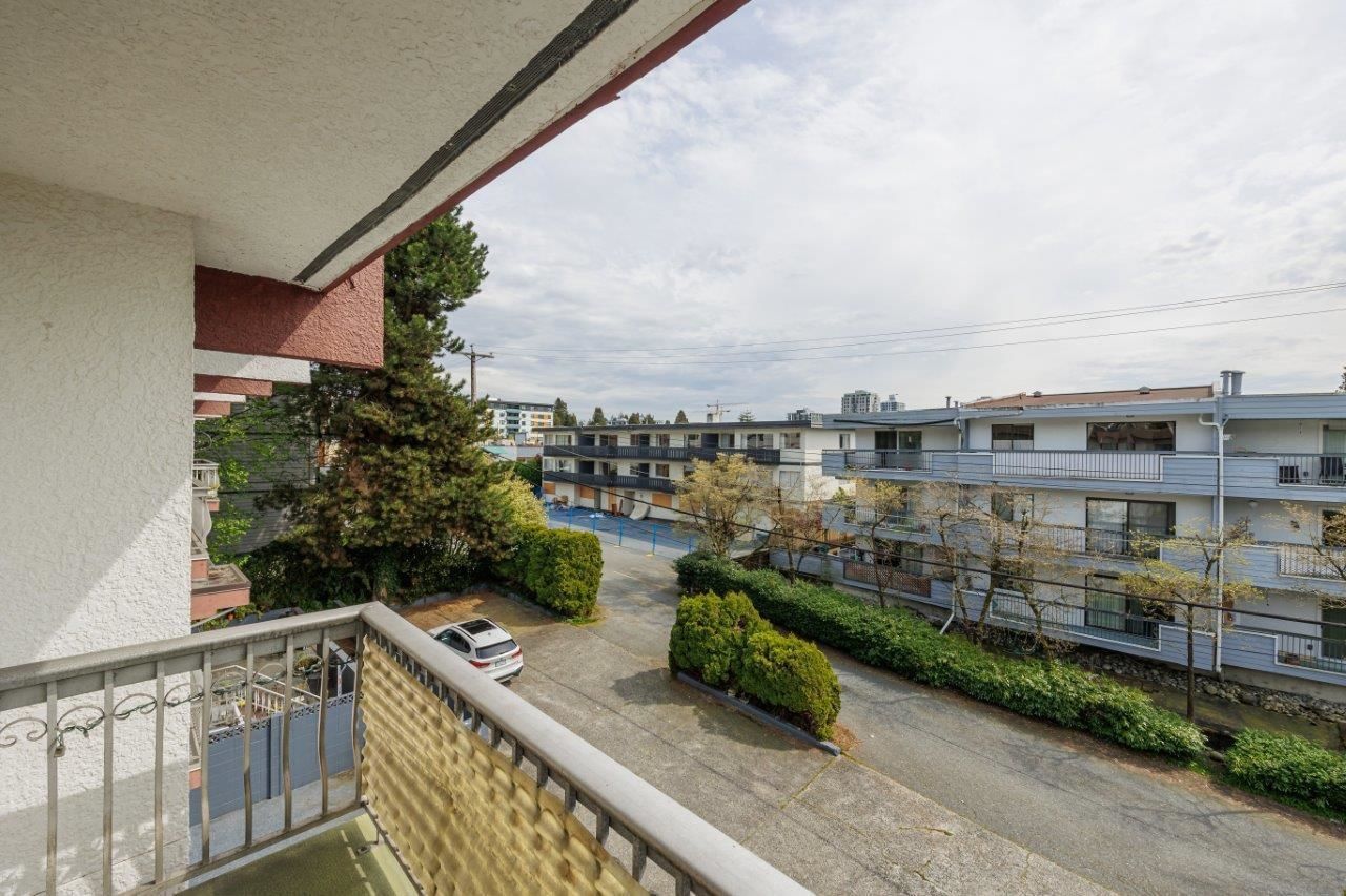 Listing Image 15