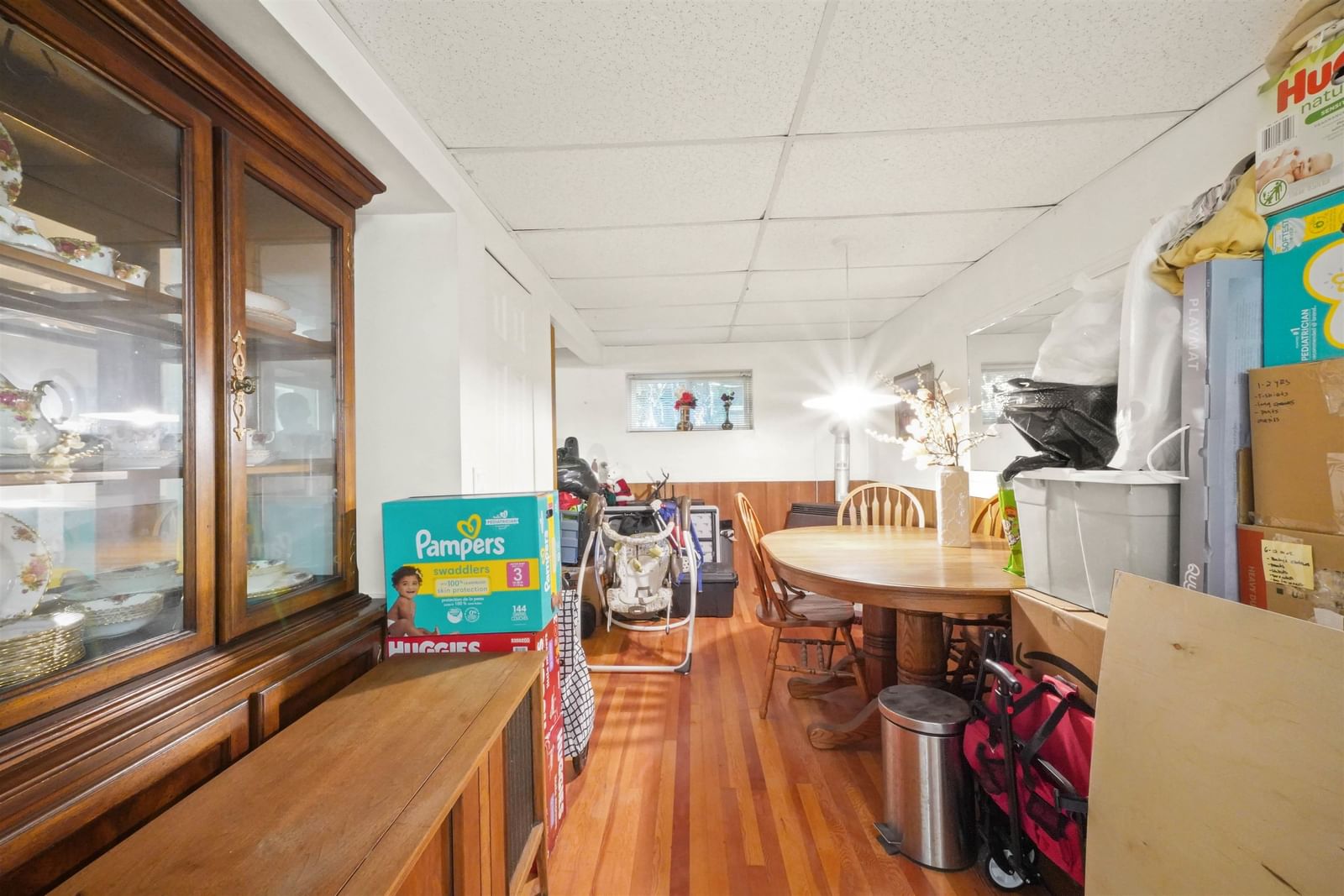 Listing Image 8