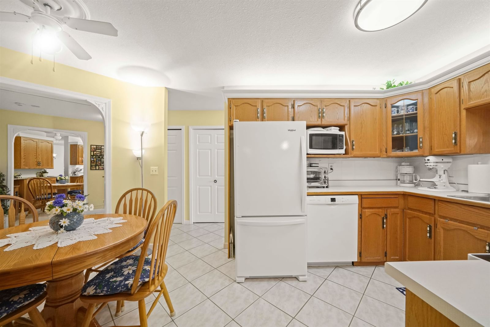 Listing Image 14