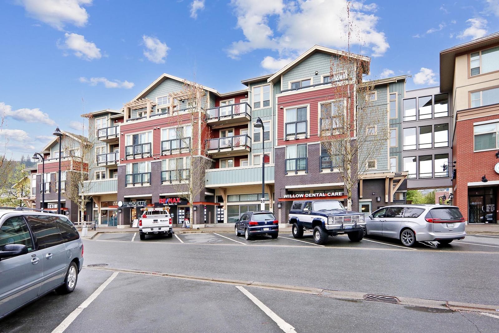 Listing Image 1