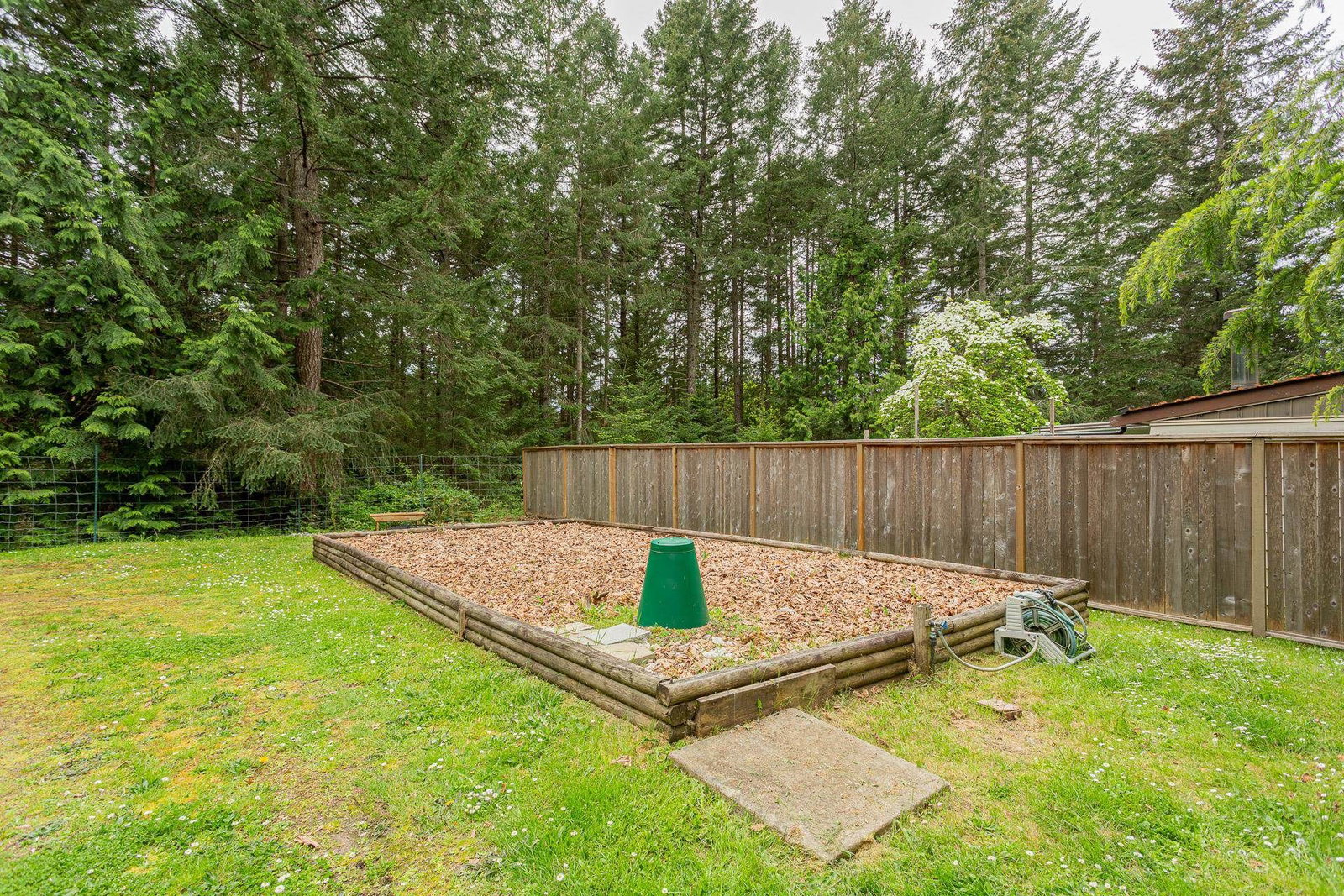 Listing Image 28
