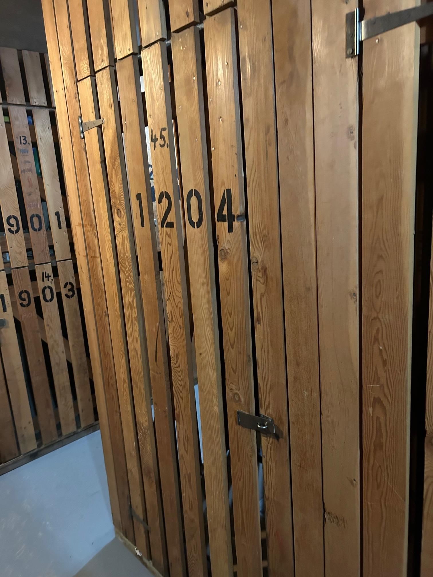 Listing Image 17