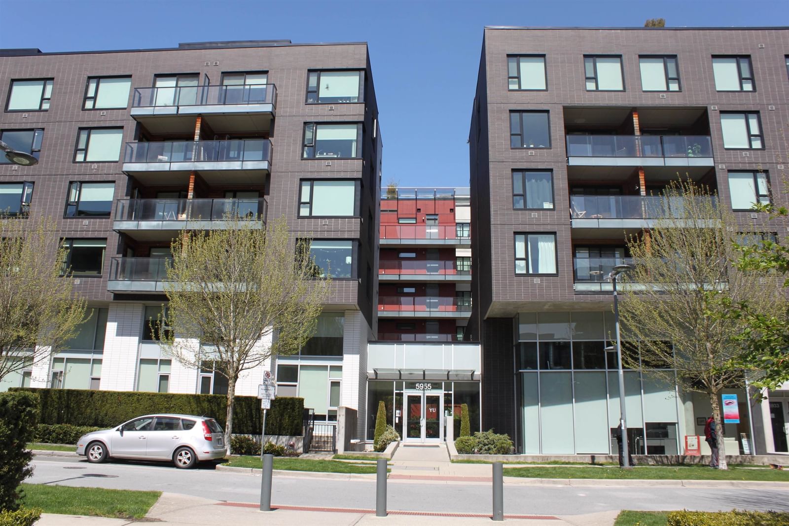 Listing Image 1