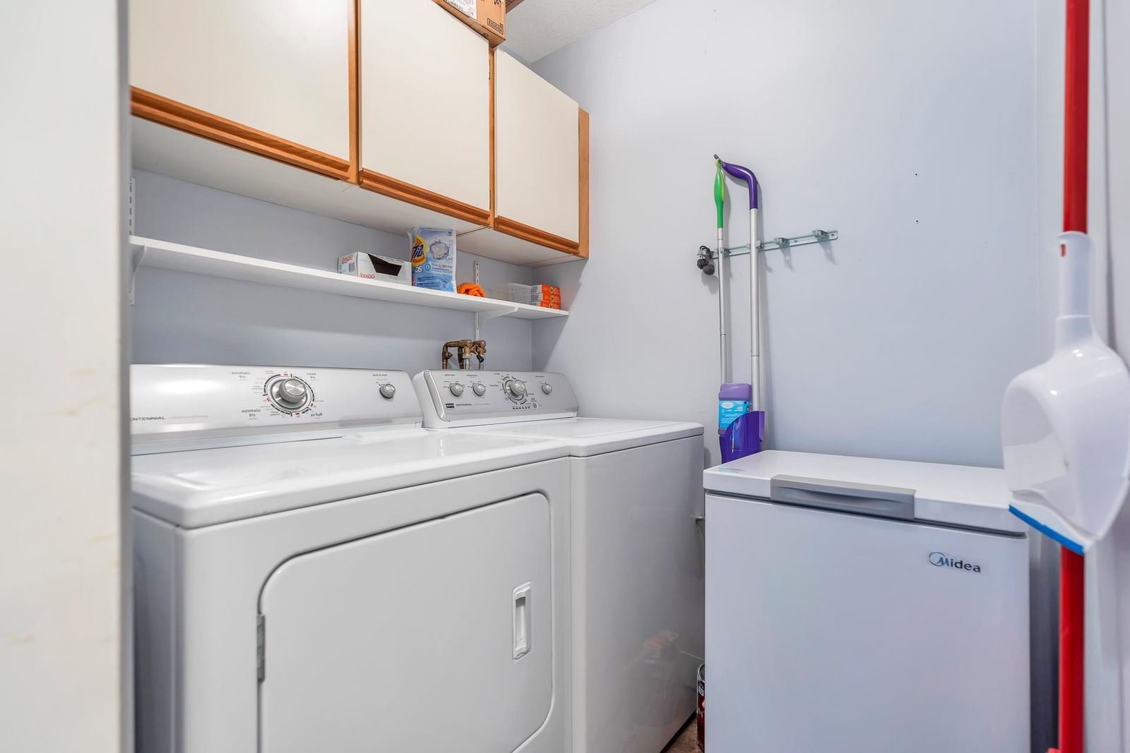 Listing Image 16
