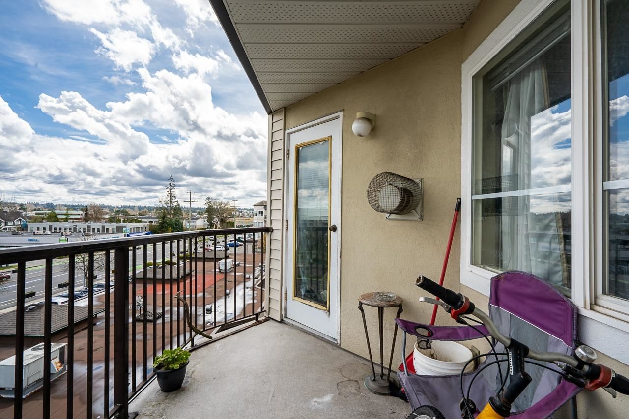 Listing Image 18