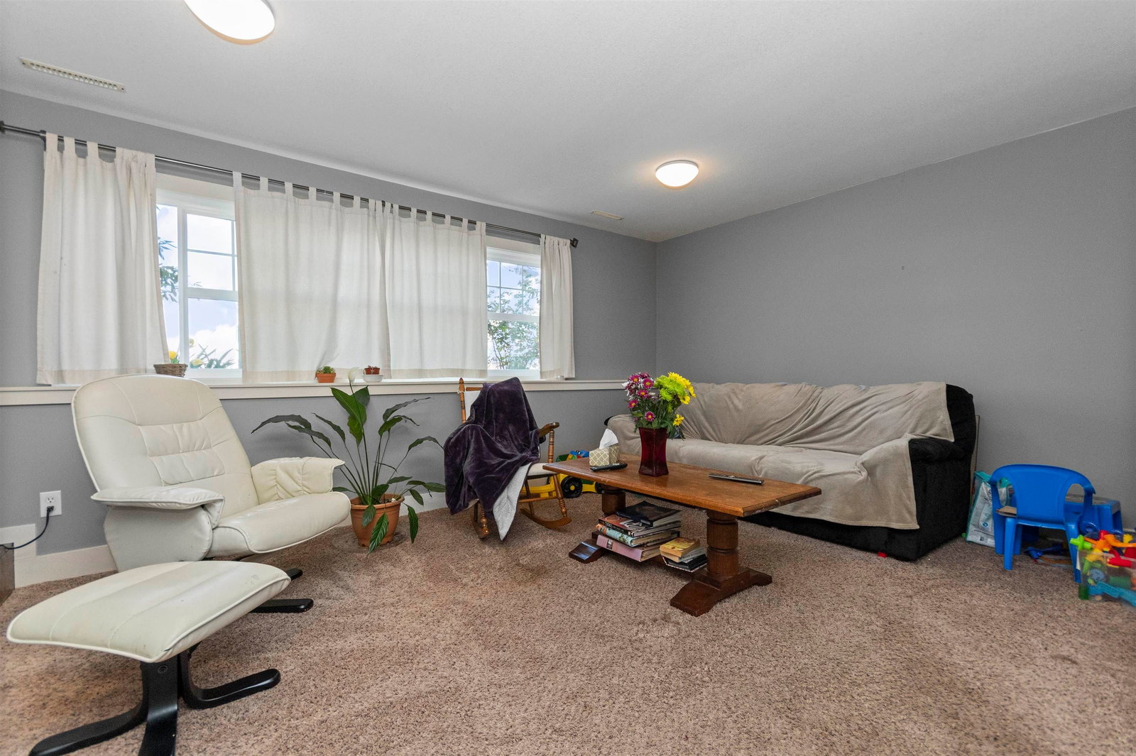 Listing Image 28