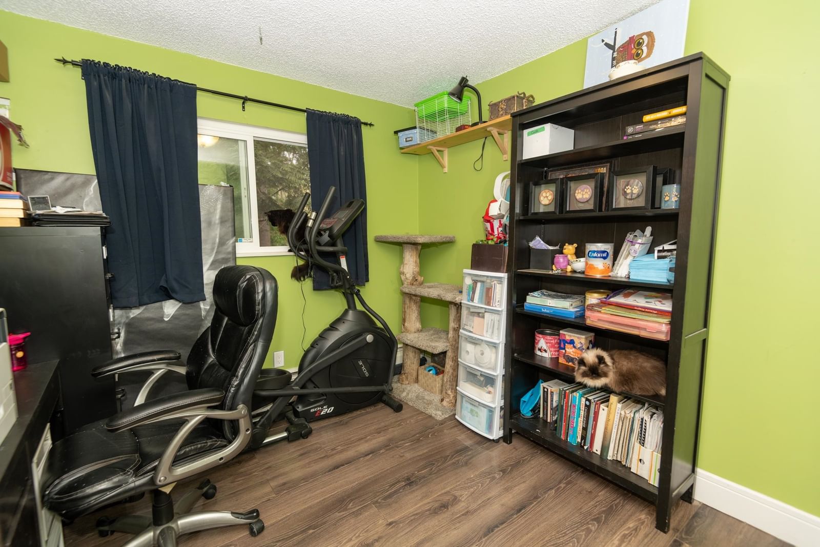 Listing Image 17