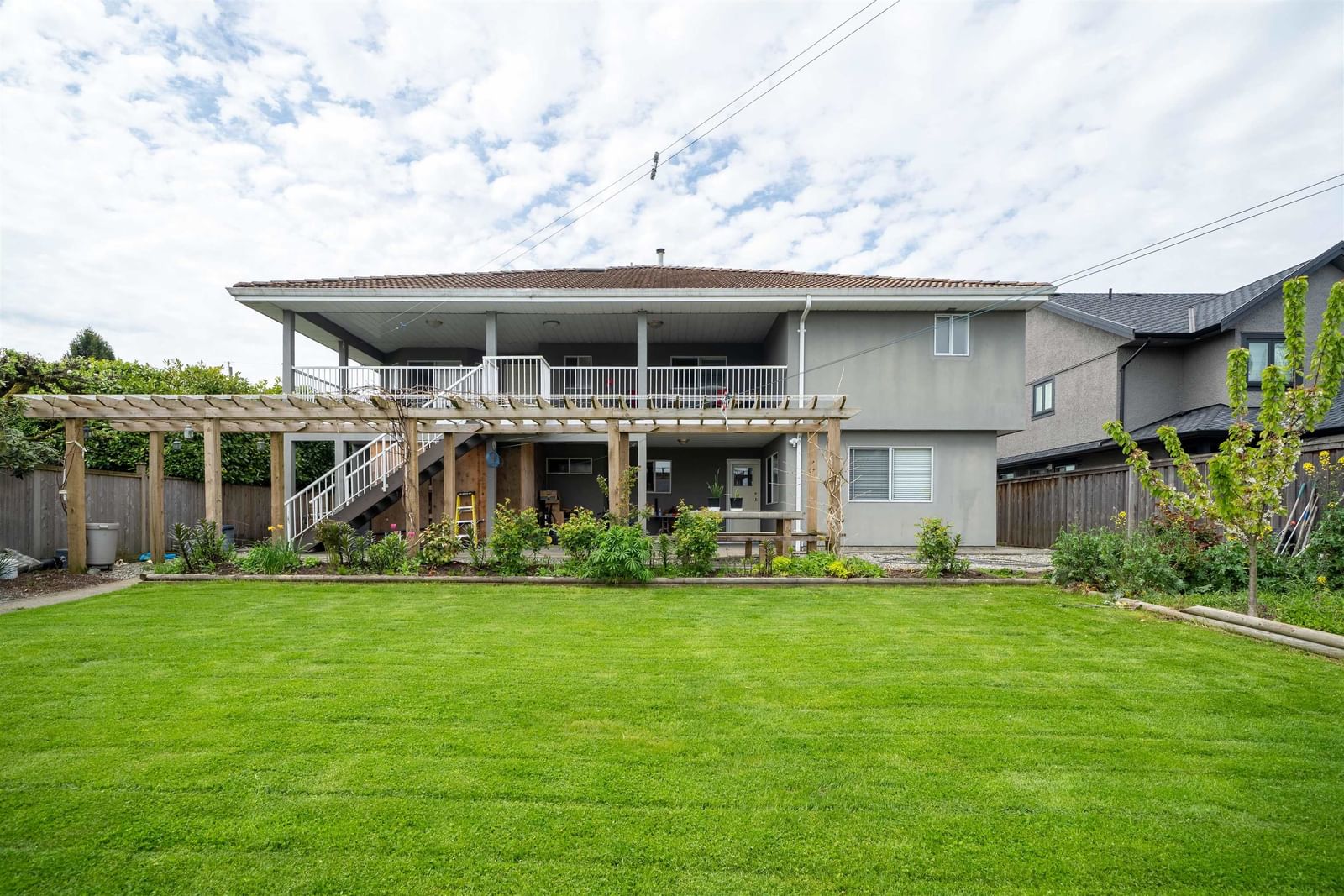 Listing Image 17
