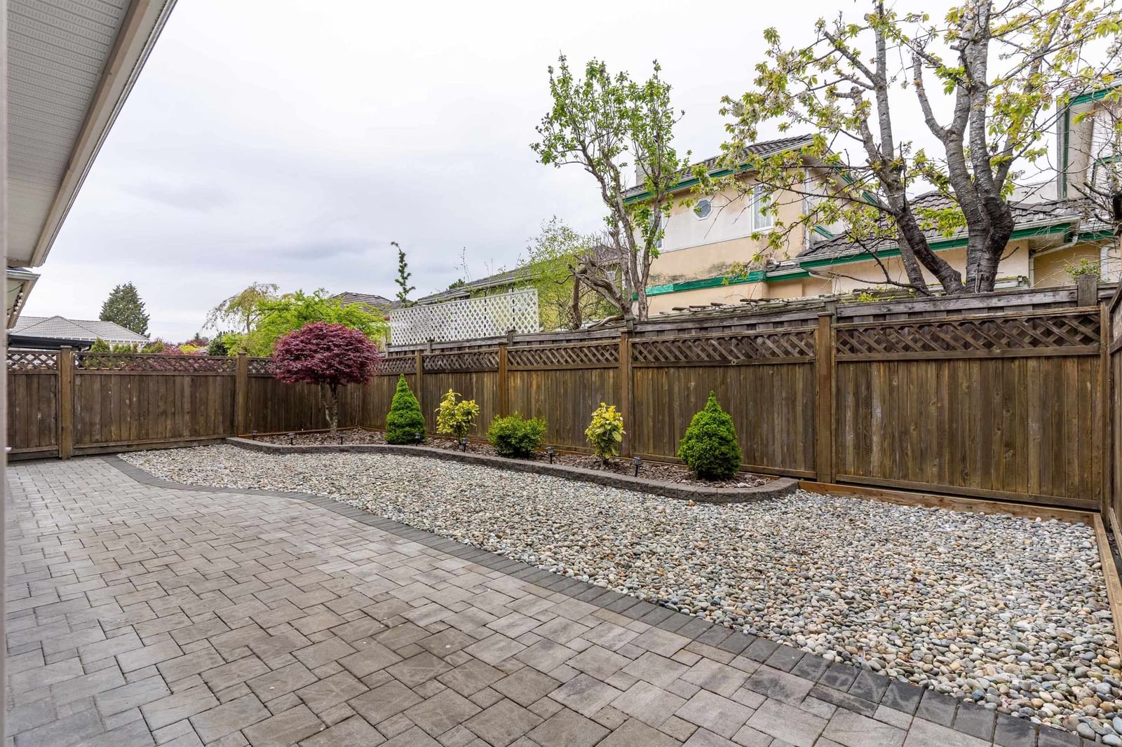 Listing Image 20