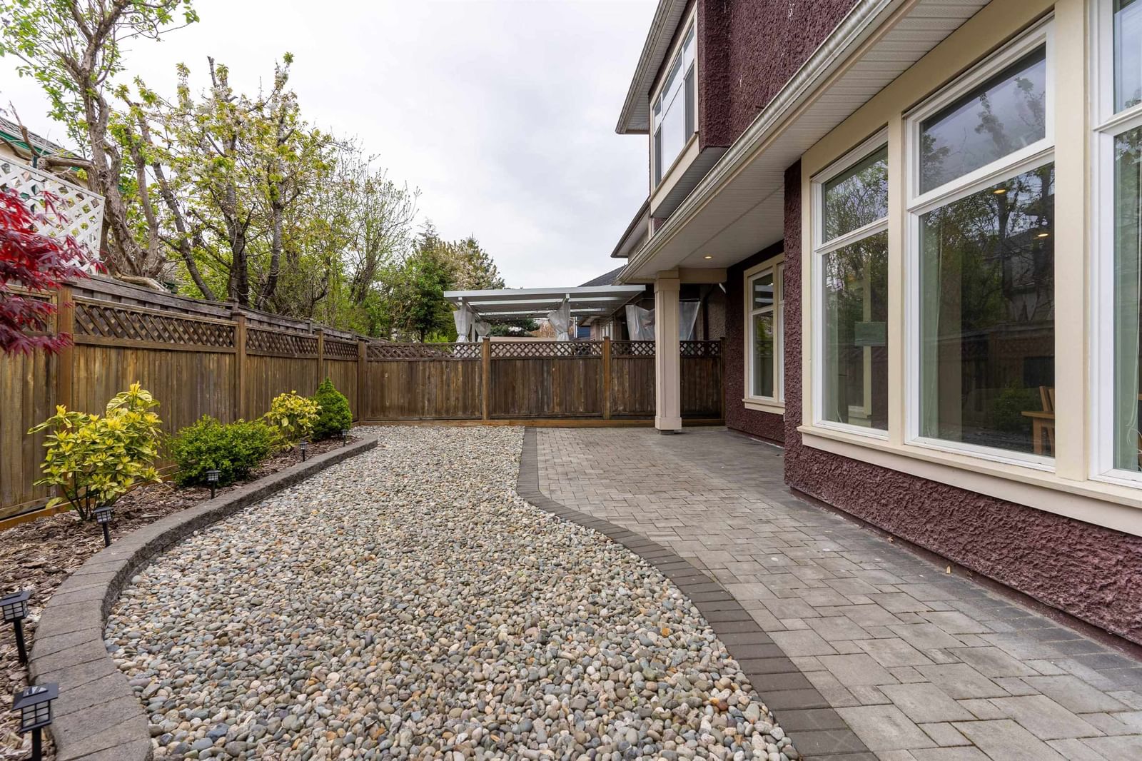 Listing Image 24