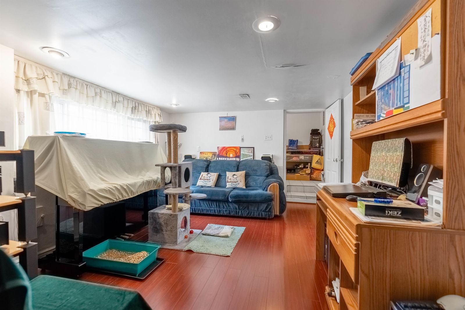 Listing Image 13