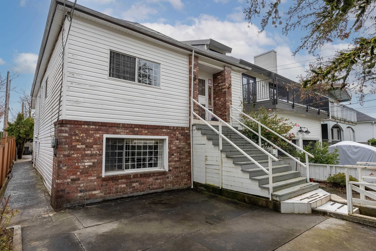 Listing Image 28
