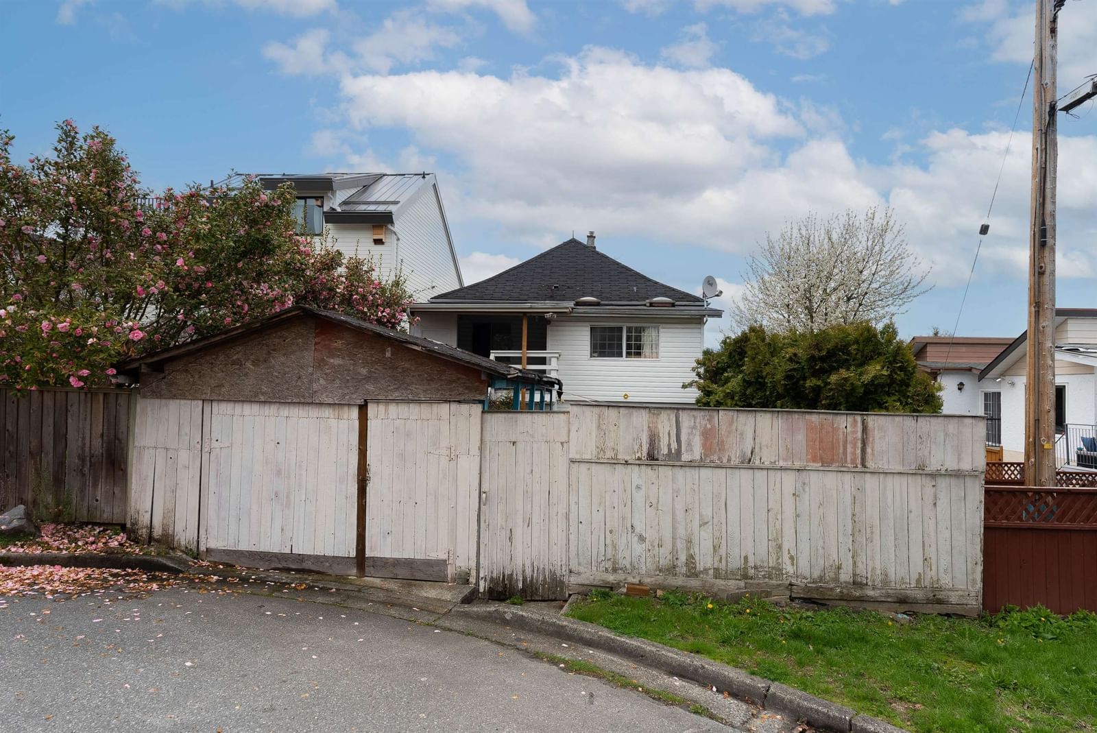 Listing Image 33