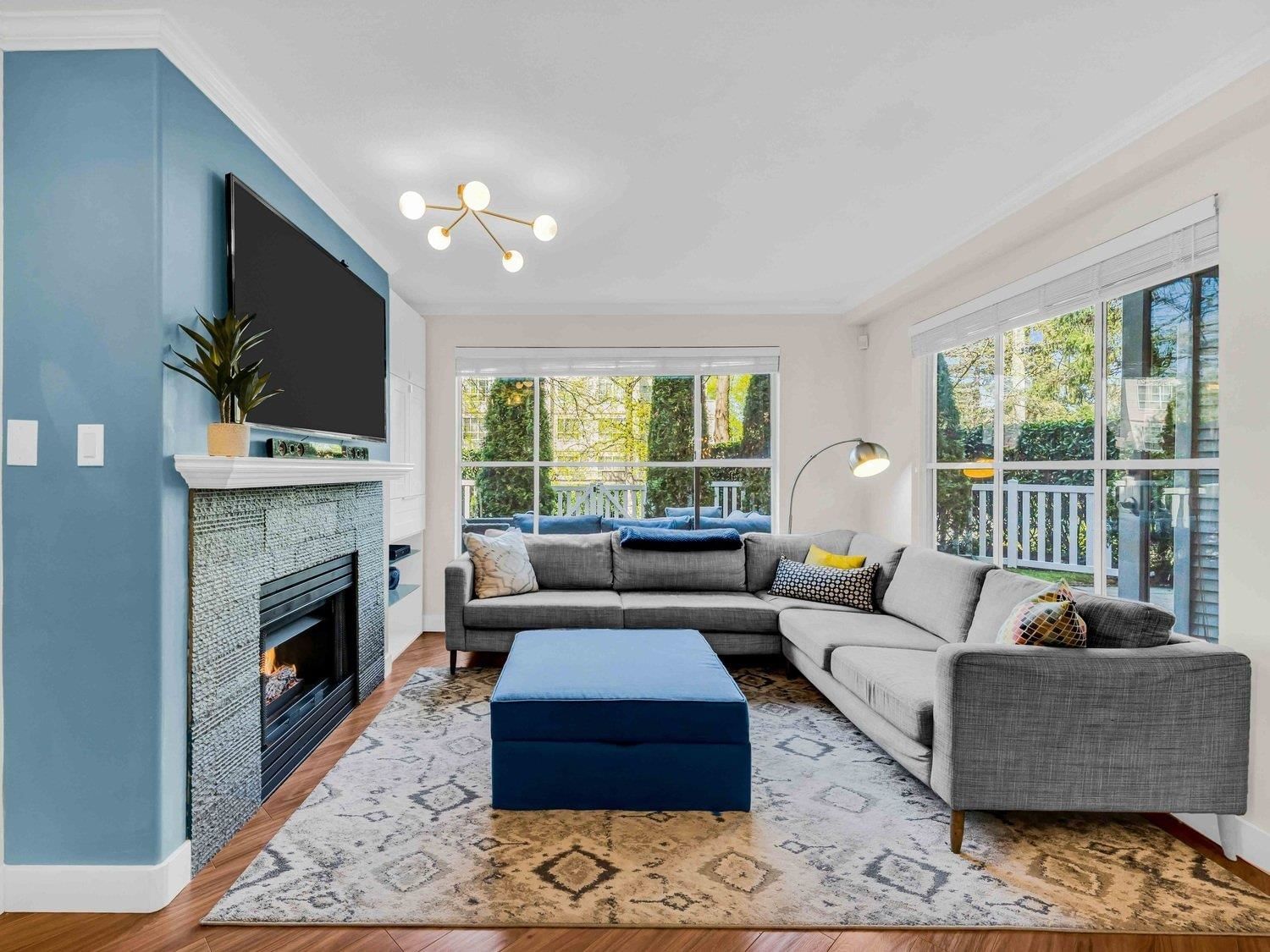 Listing Image 9
